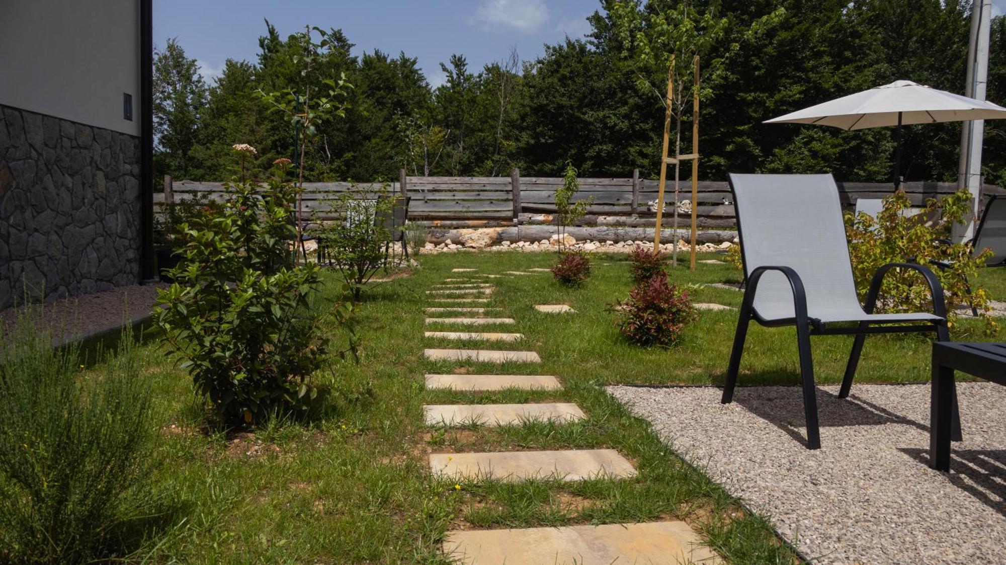 PLITVICKA KUCA M - Plitvice lakes Bed and Breakfast Plitvička Jezera Exterior foto